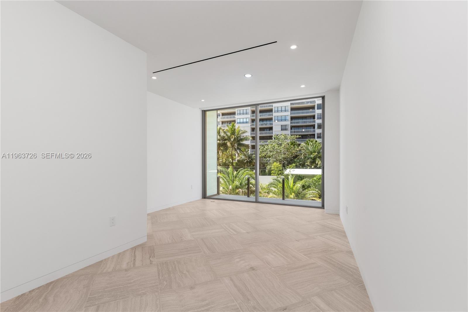 5 Grove Isle Dr #M303, Miami FL 33133