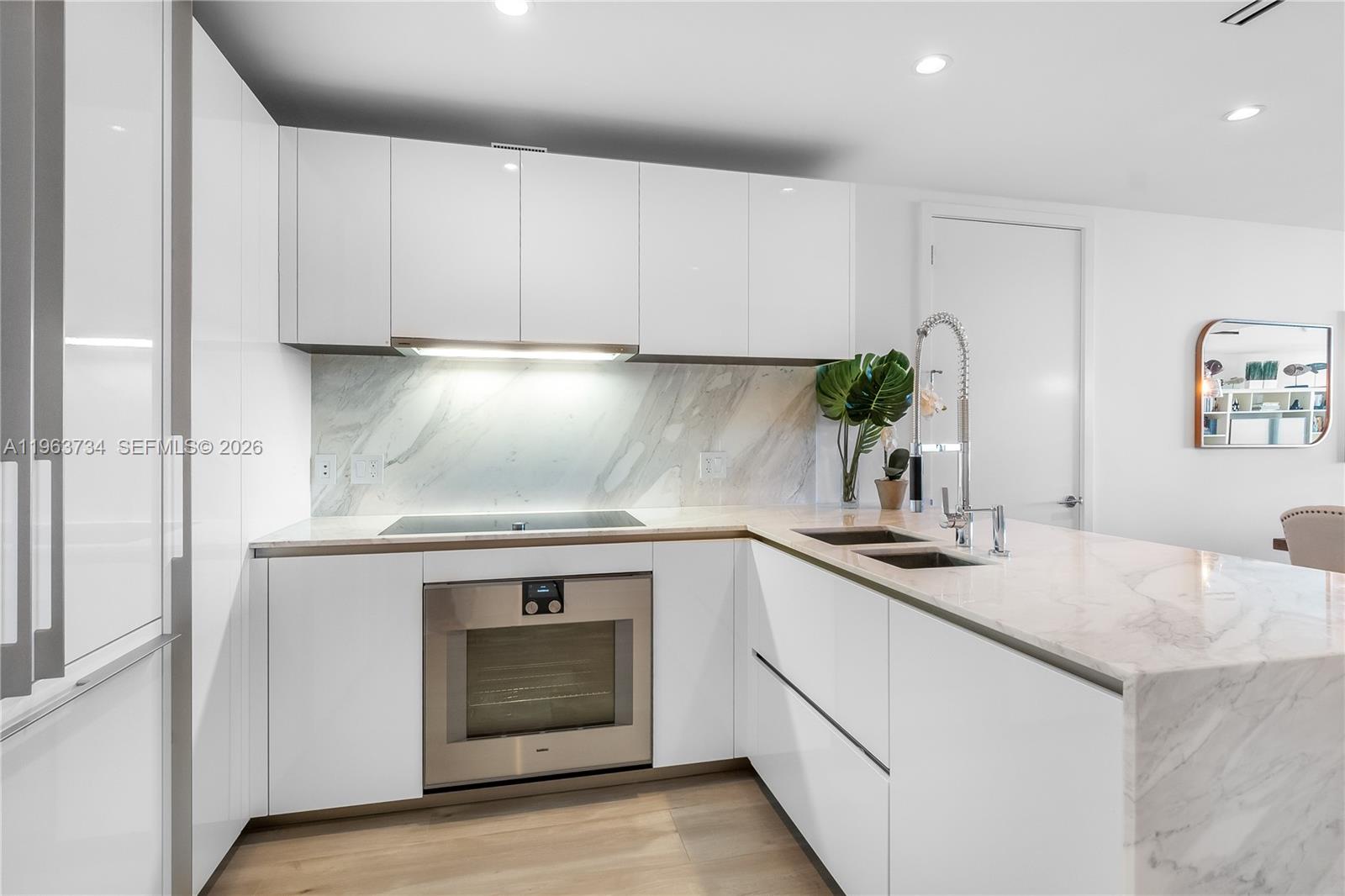 10201 Collins Ave #1205, Bal Harbour FL 33154
