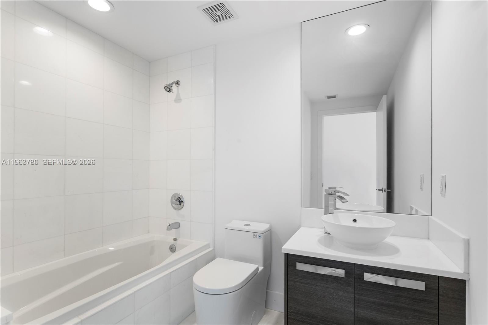 2950 NE 188th St #349, Aventura FL 33180