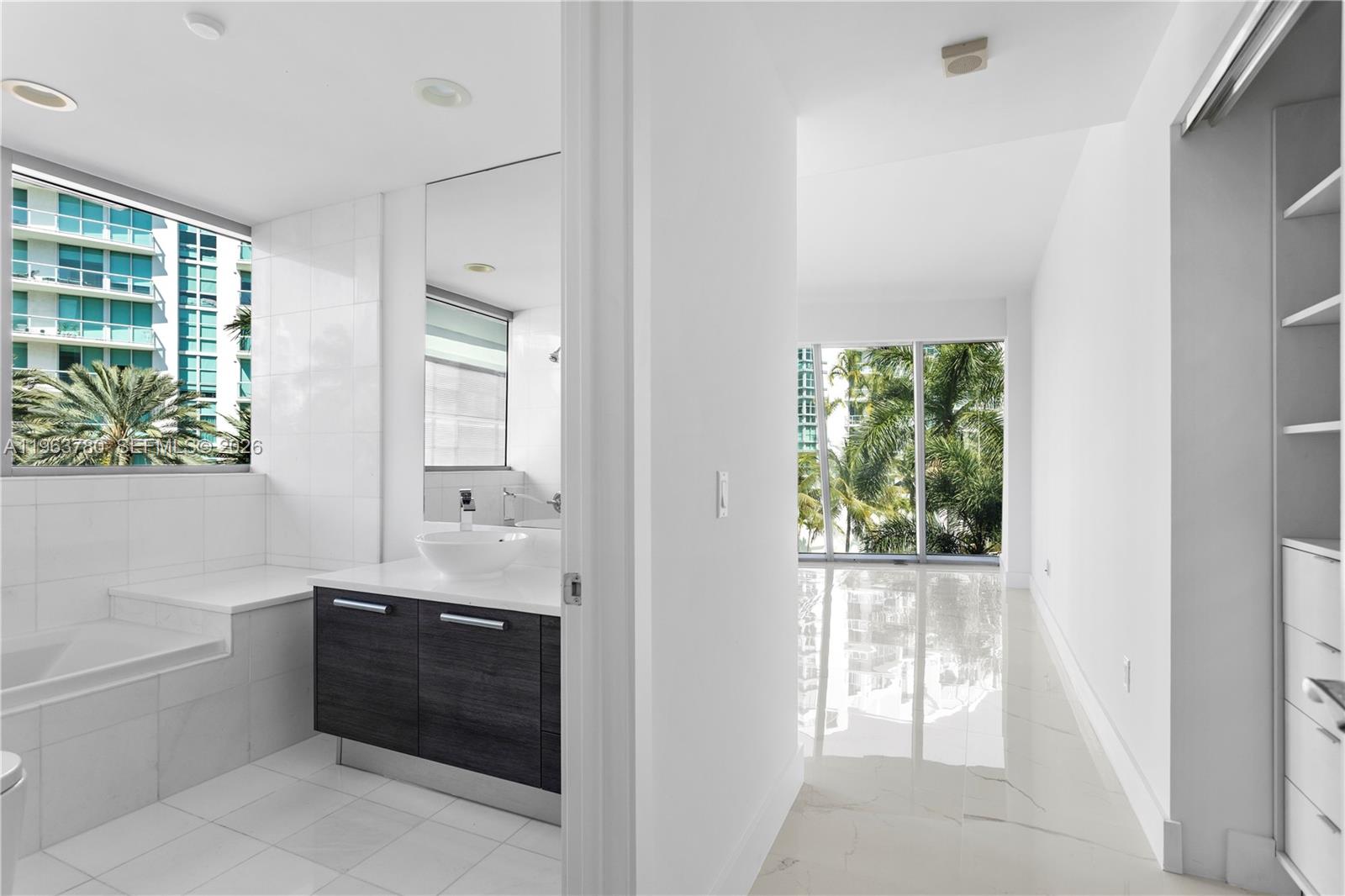 2950 NE 188th St #349, Aventura FL 33180