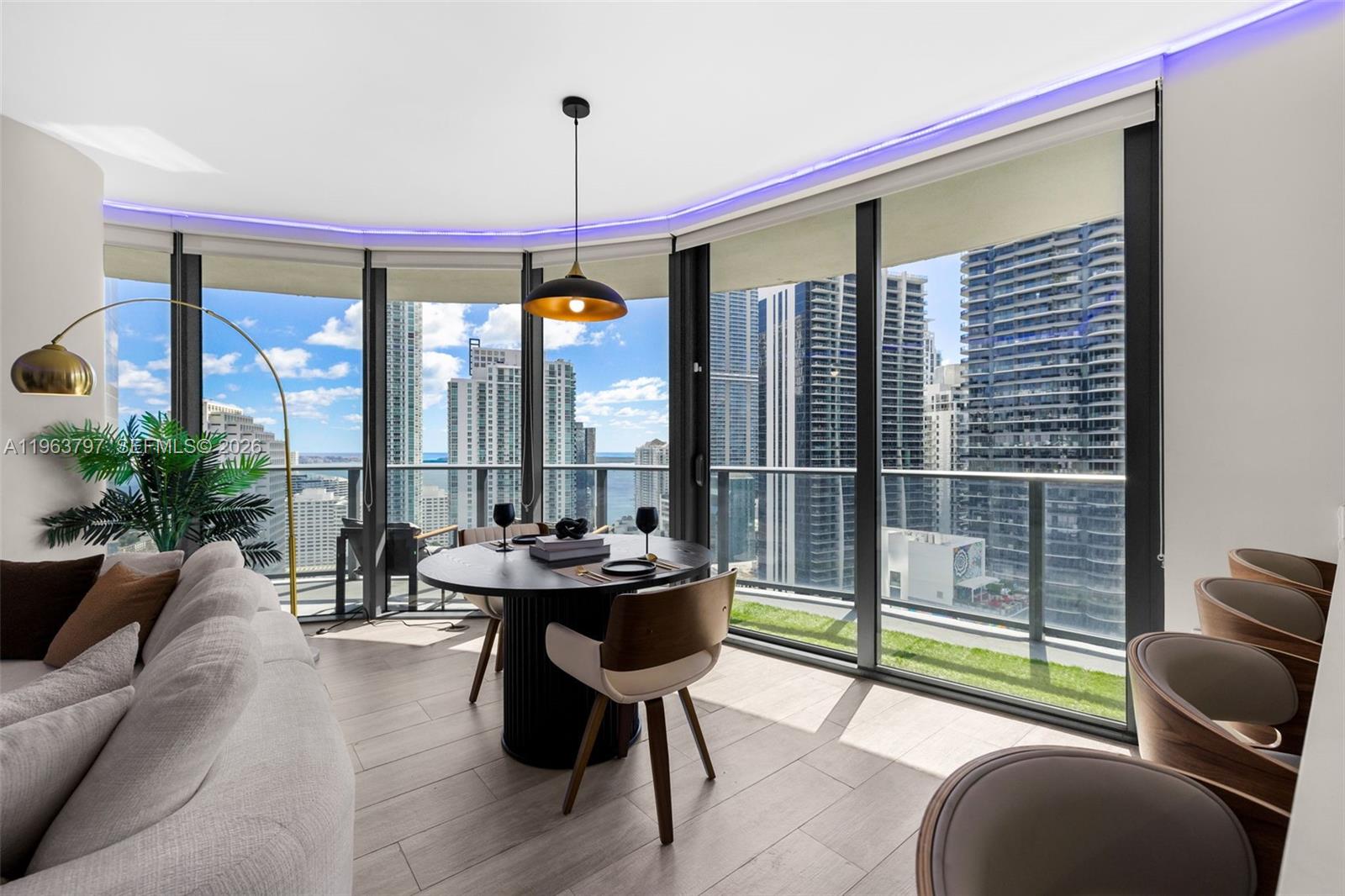 45 SW 9th St #2803, Miami FL 33130
