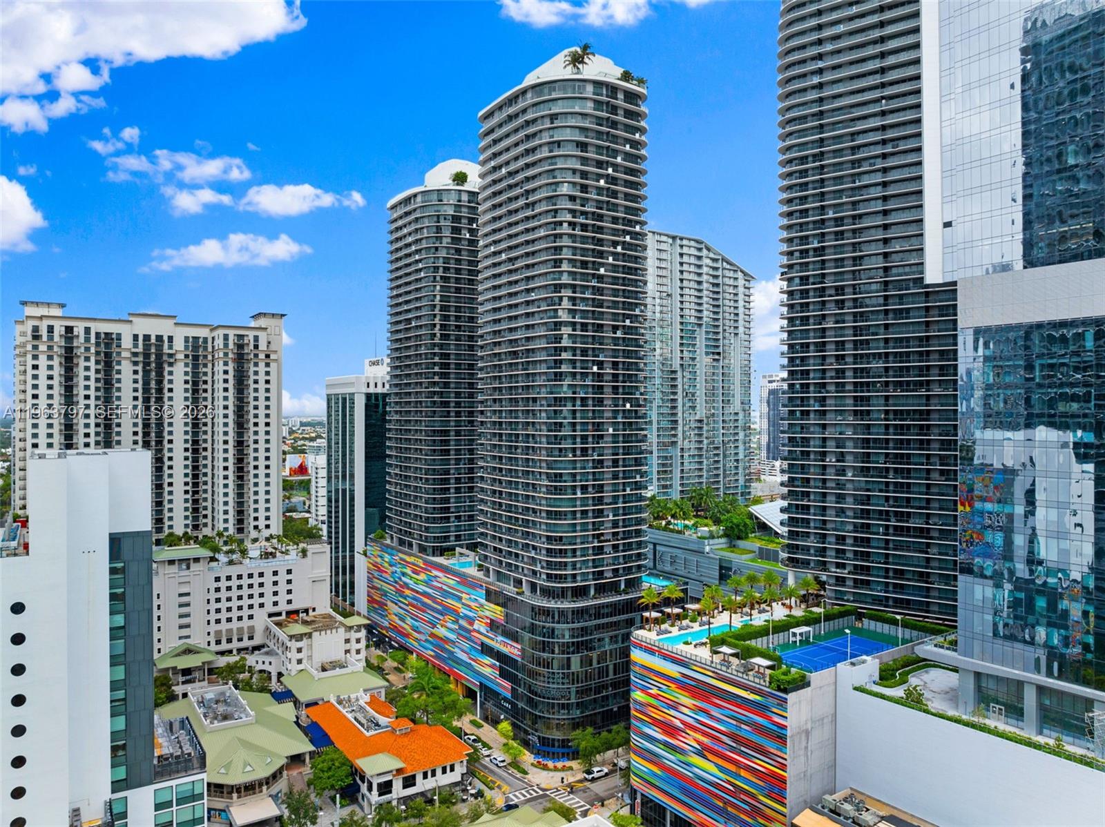 45 SW 9th St #2803, Miami FL 33130