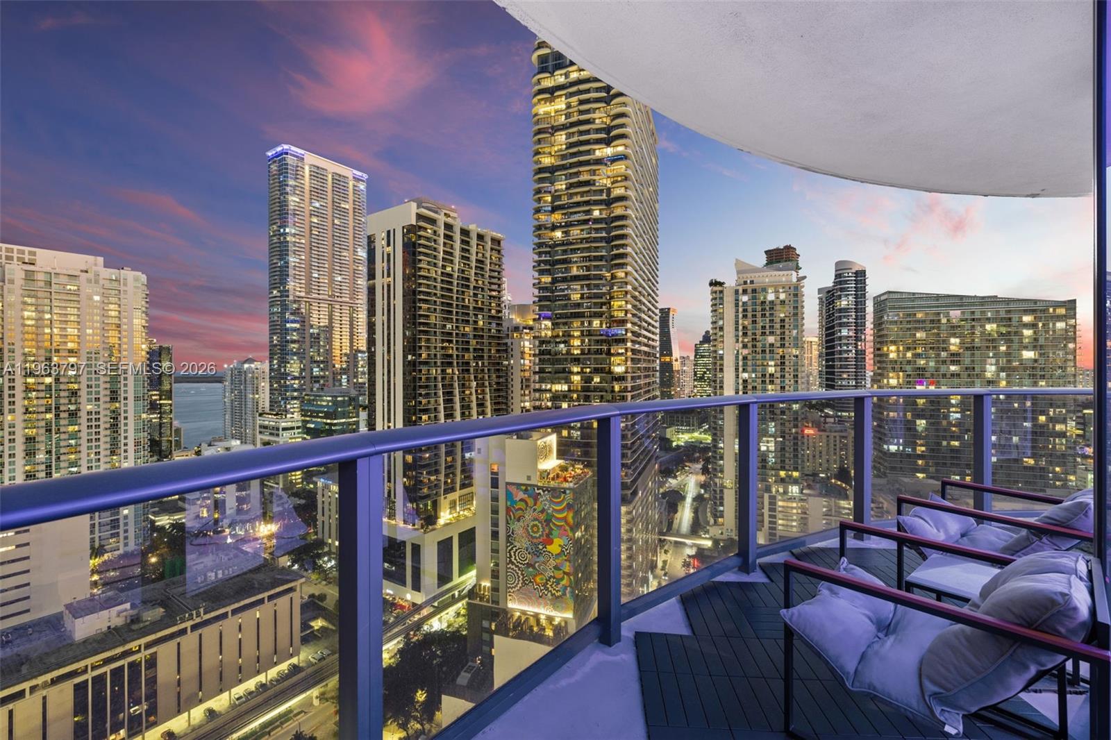 45 SW 9th St #2803, Miami FL 33130