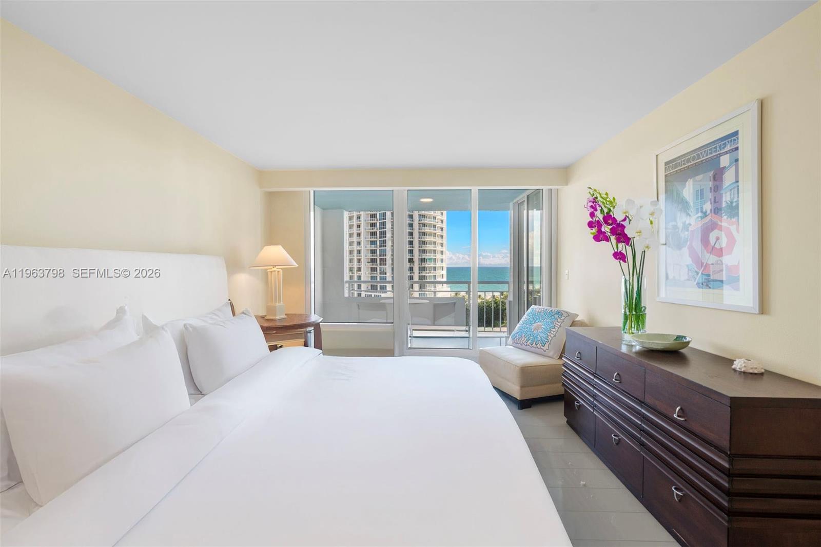 400 S Pointe Dr #1104, Miami Beach FL 33139