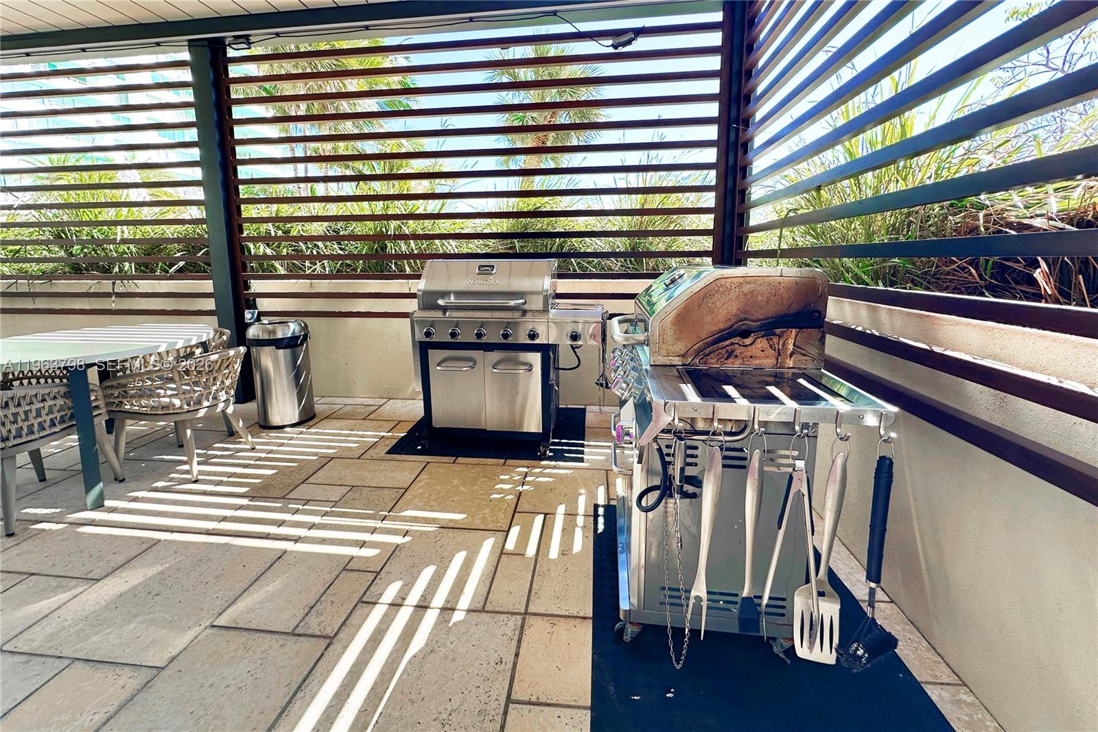 400 S Pointe Dr #1104, Miami Beach FL 33139