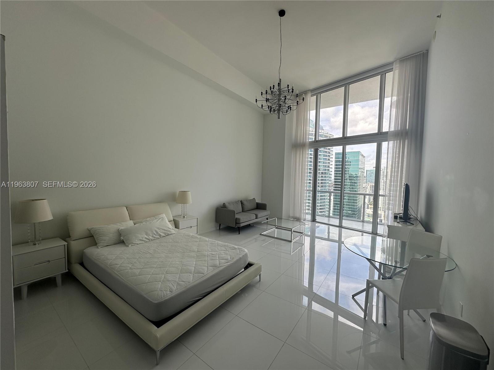 475 Brickell Ave #4110, Miami FL 33131