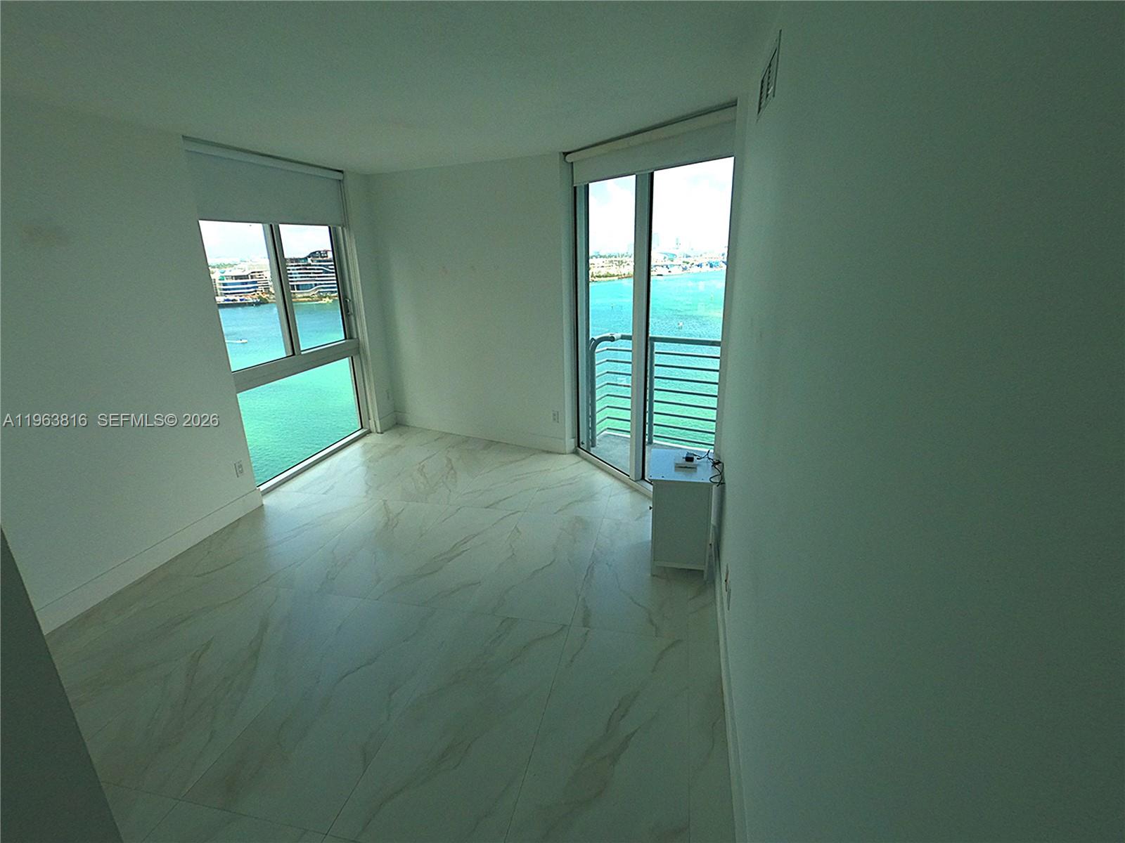 335 S Biscayne Blvd #1712, Miami FL 33131