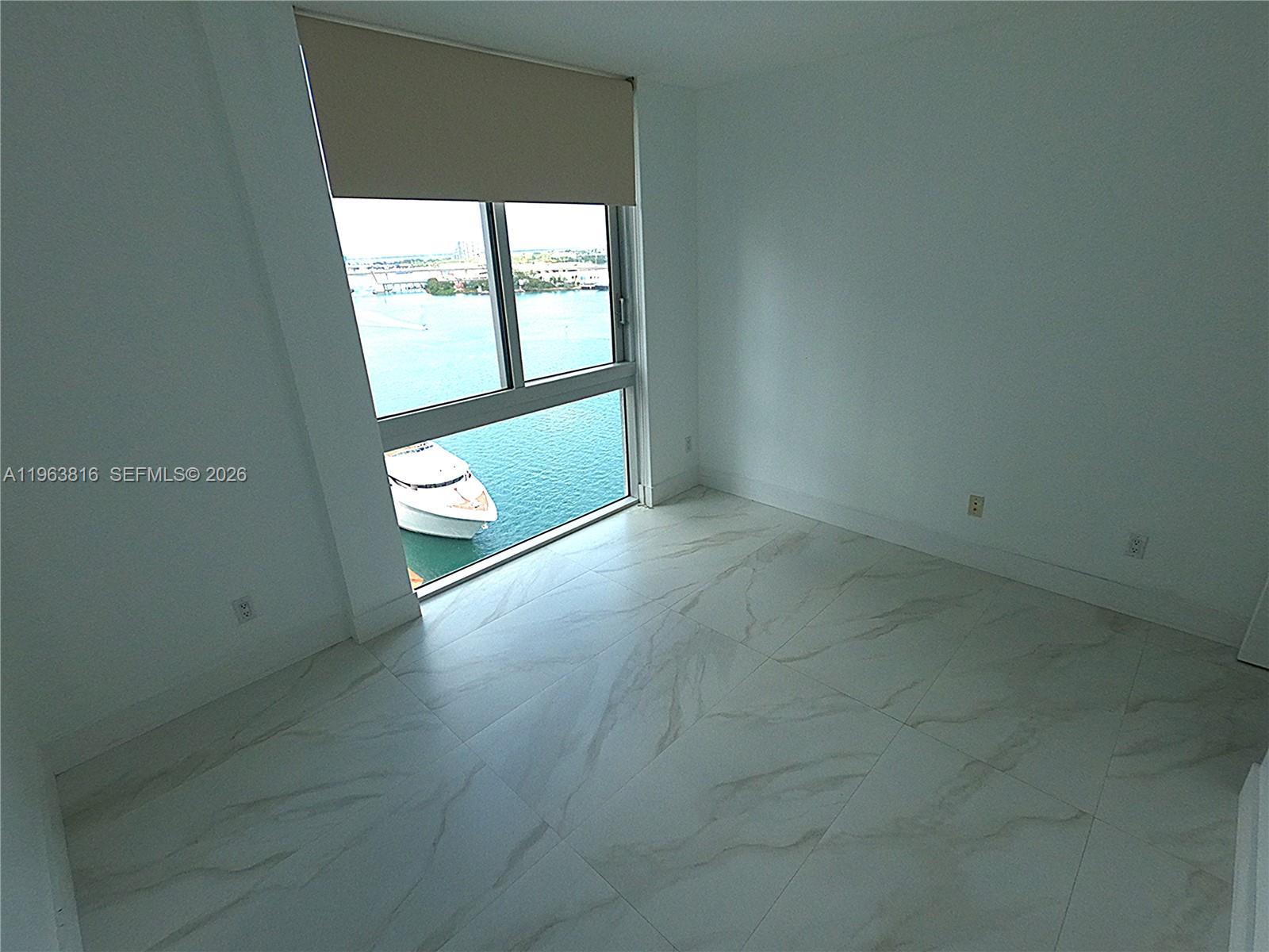 335 S Biscayne Blvd #1712, Miami FL 33131