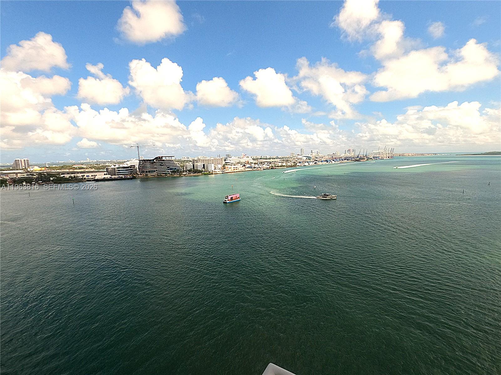 335 S Biscayne Blvd #1712, Miami FL 33131