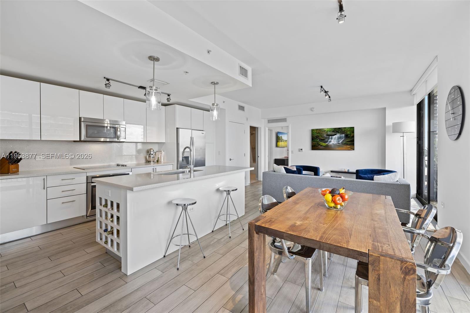 999 SW 1st Ave #2303, Miami FL 33130