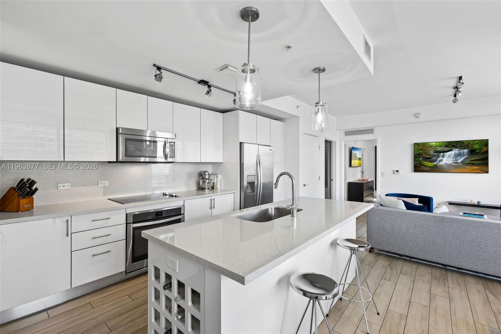 999 SW 1st Ave #2303, Miami FL 33130