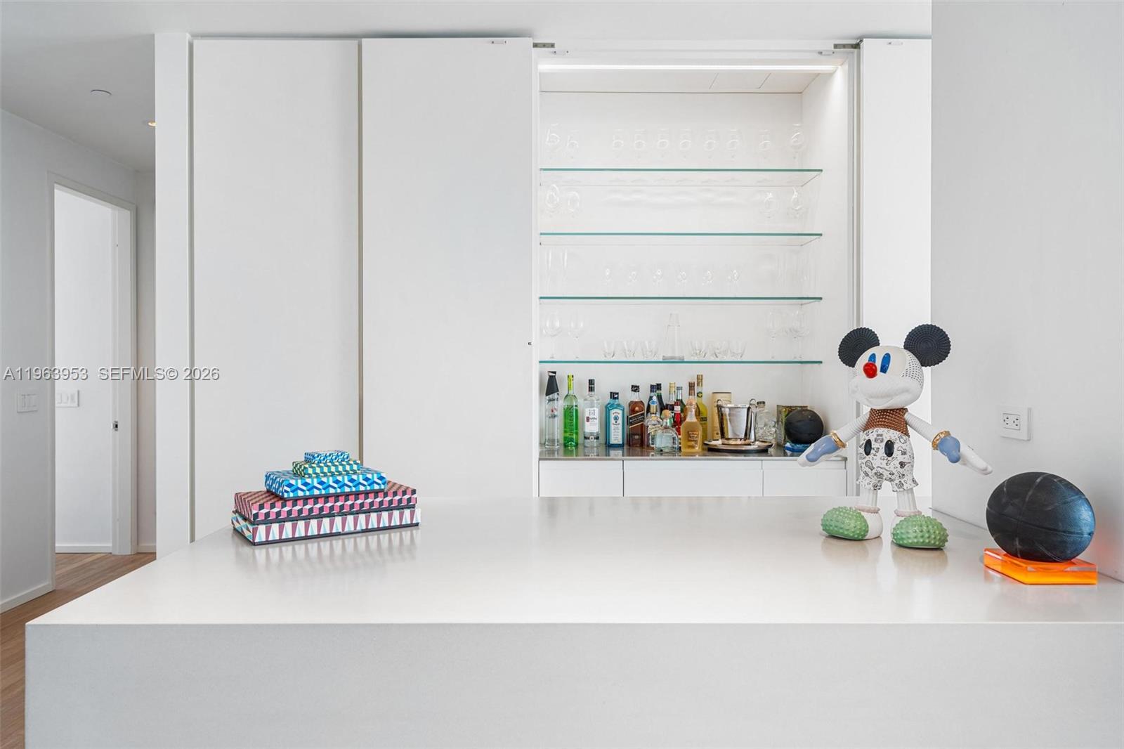 2901 Collins Ave #1501, Miami Beach FL 33140