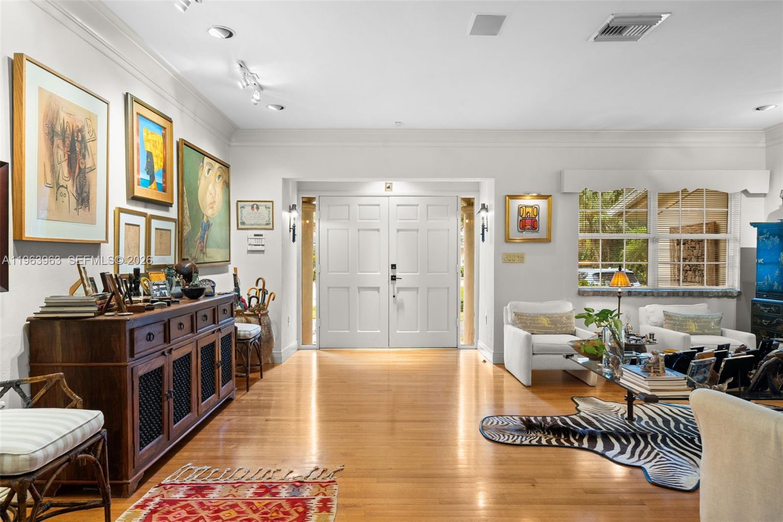 1255 Algardi Ave, Coral Gables FL 33146