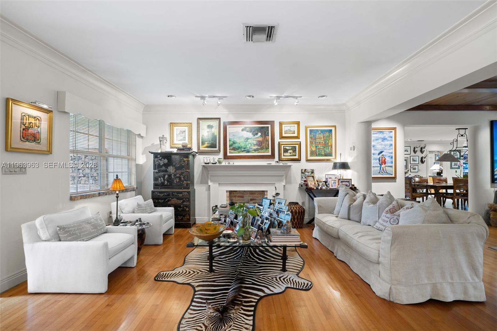 1255 Algardi Ave, Coral Gables FL 33146