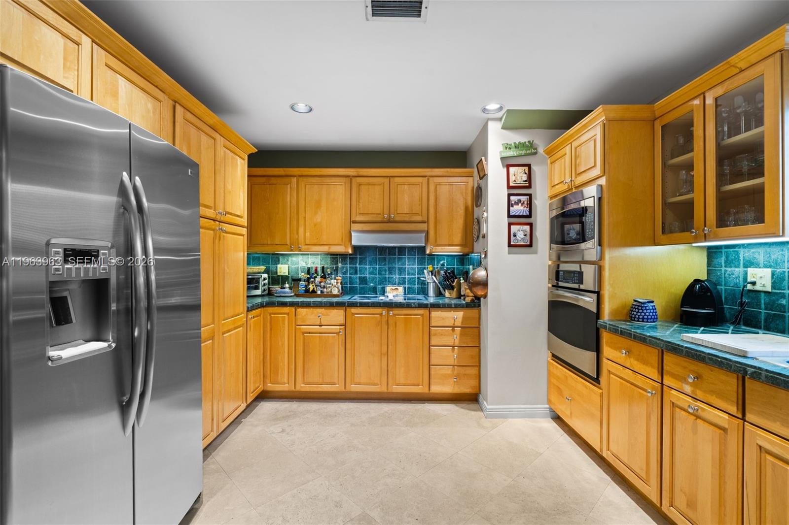 1255 Algardi Ave, Coral Gables FL 33146