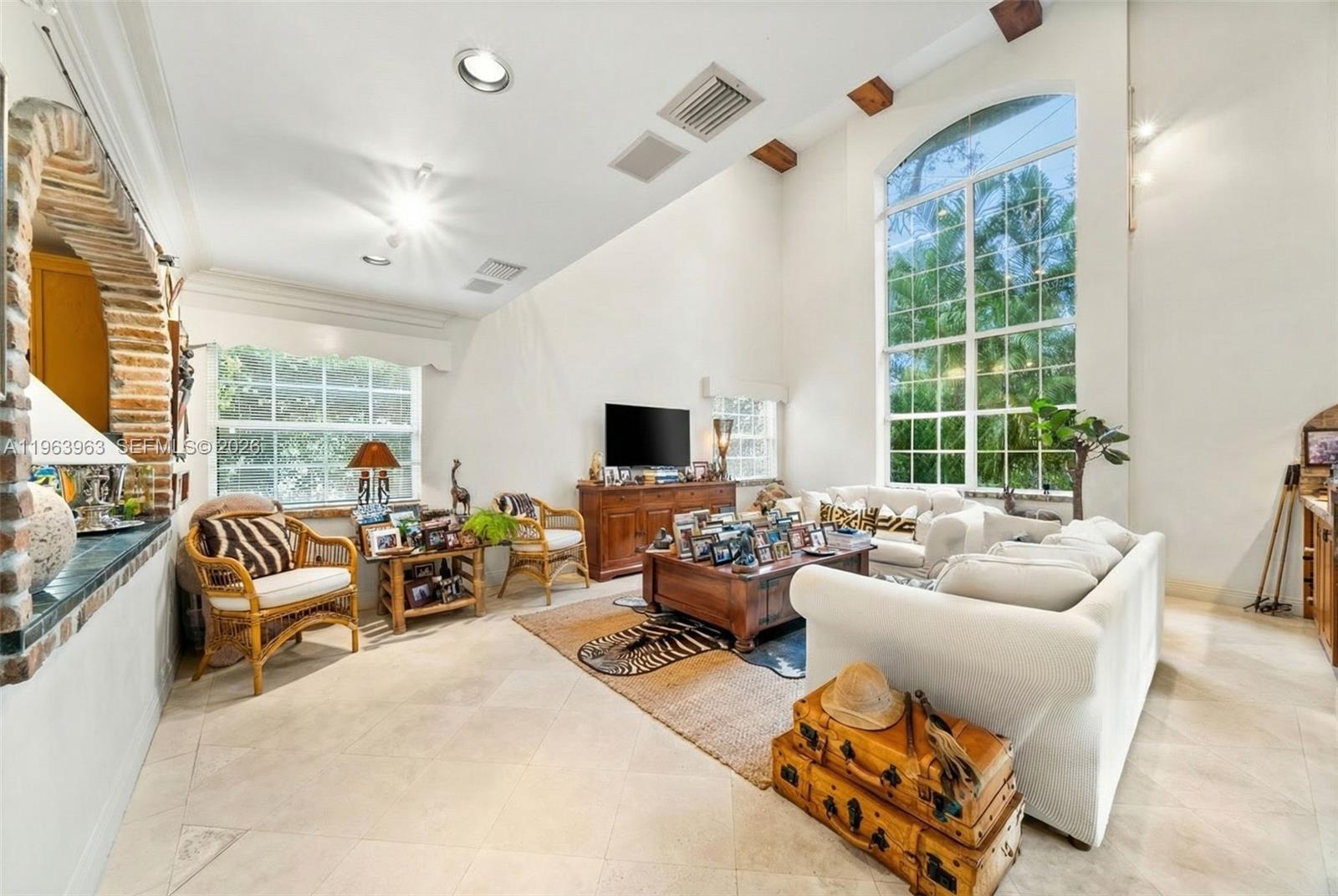 1255 Algardi Ave, Coral Gables FL 33146