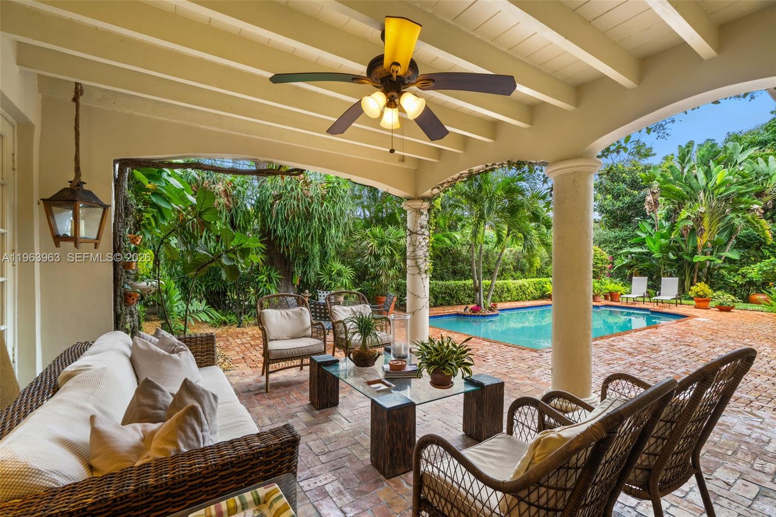 1255 Algardi Ave, Coral Gables FL 33146