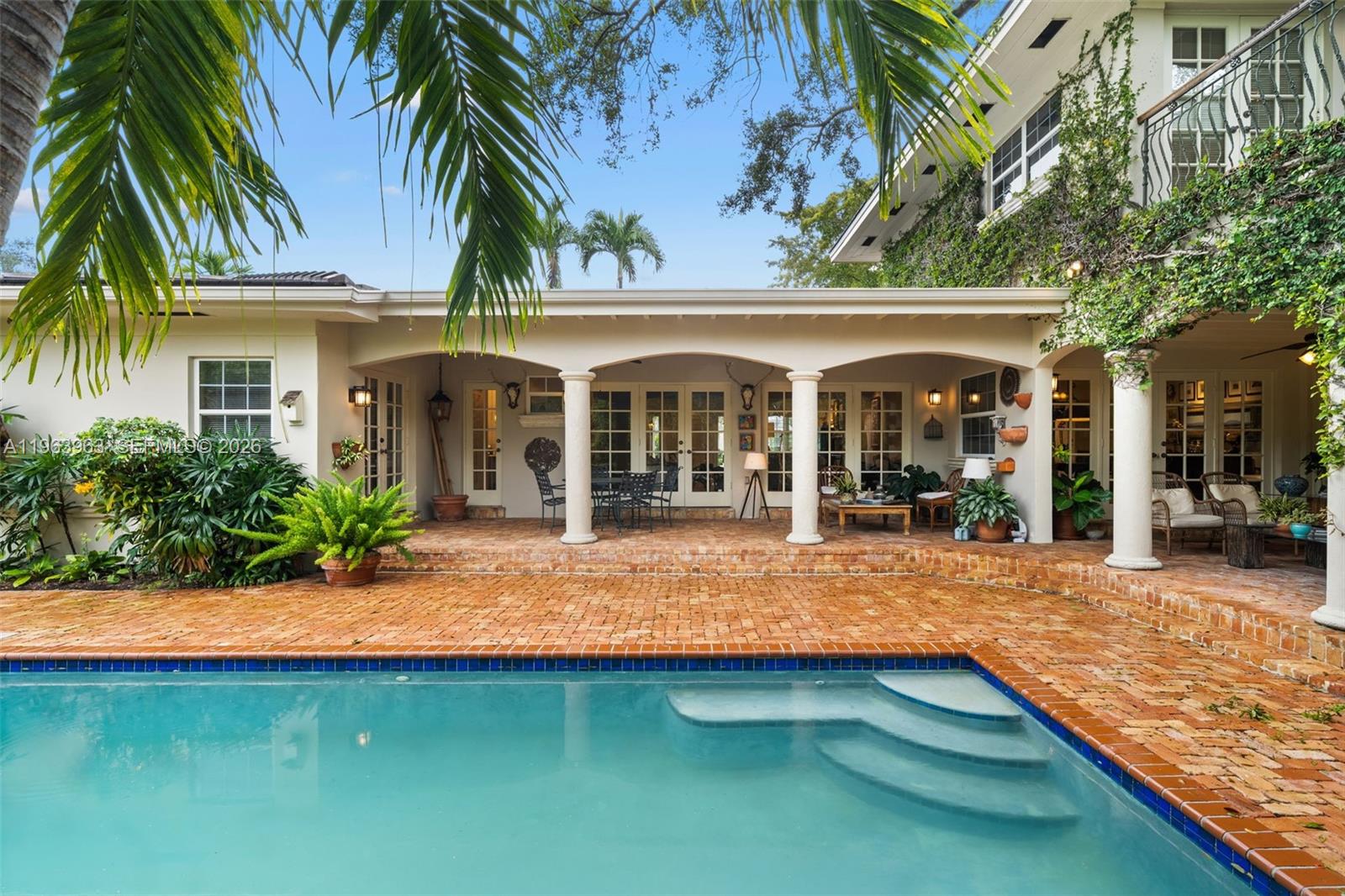 1255 Algardi Ave, Coral Gables FL 33146
