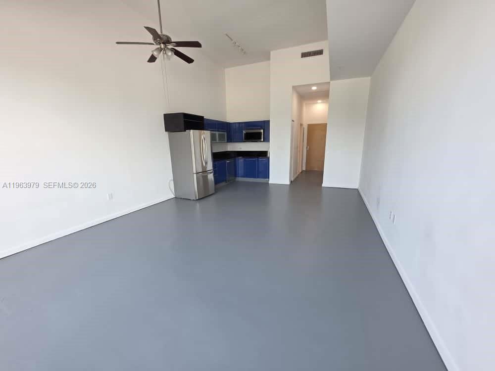 253 NE 2nd St #234, Miami FL 33132