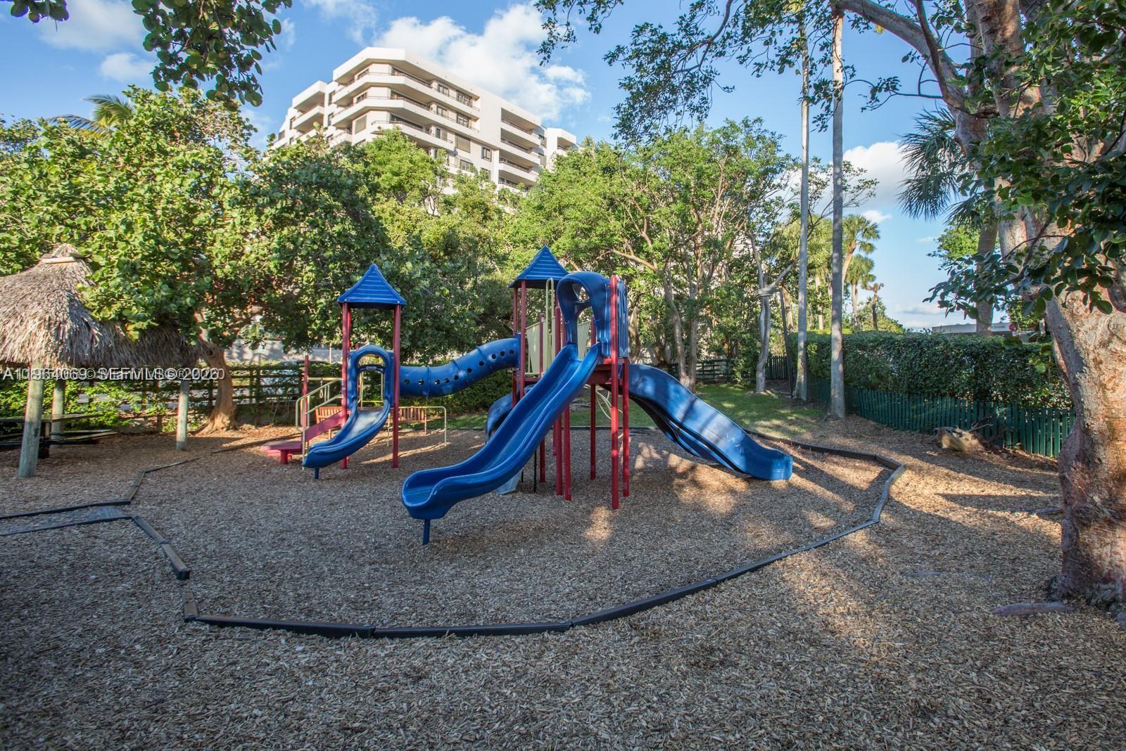 201 Crandon Blvd #306, Key Biscayne FL 33149
