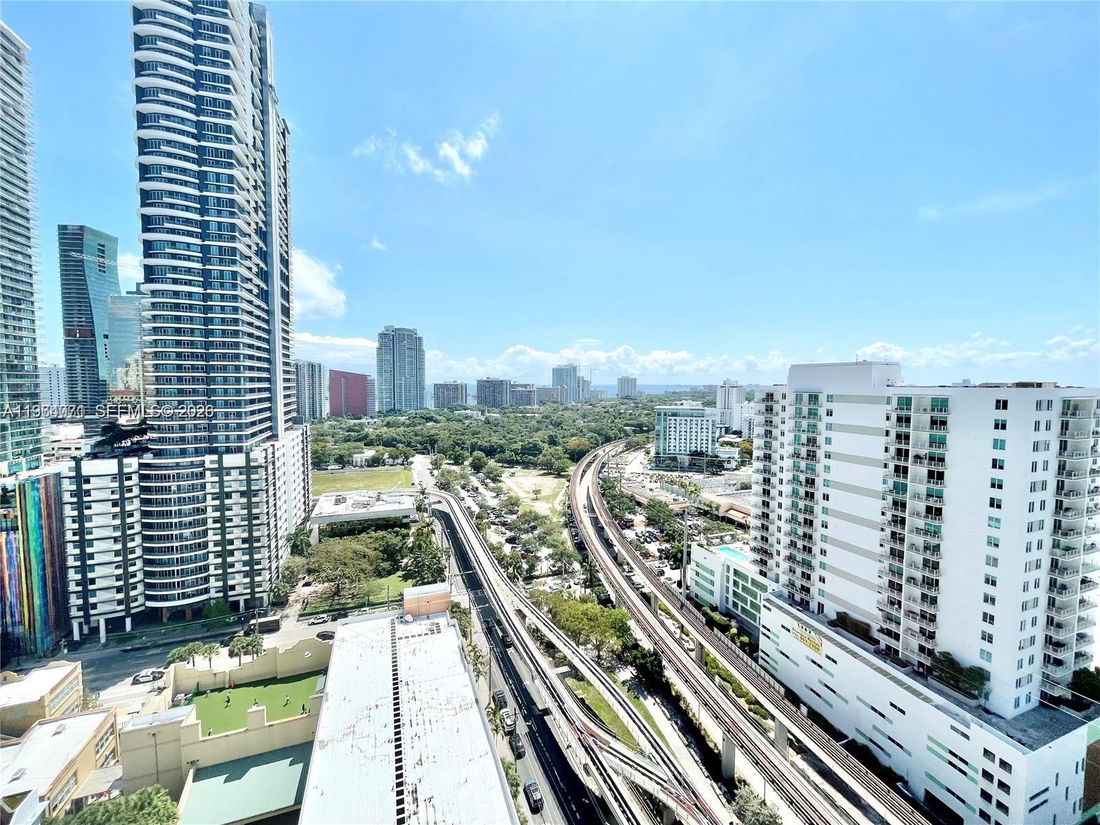79 SW 12th St #2402-S, Miami FL 33130