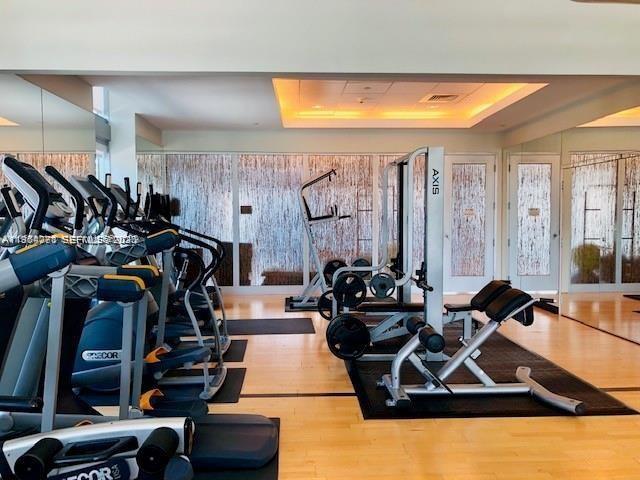 79 SW 12th St #2402-S, Miami FL 33130