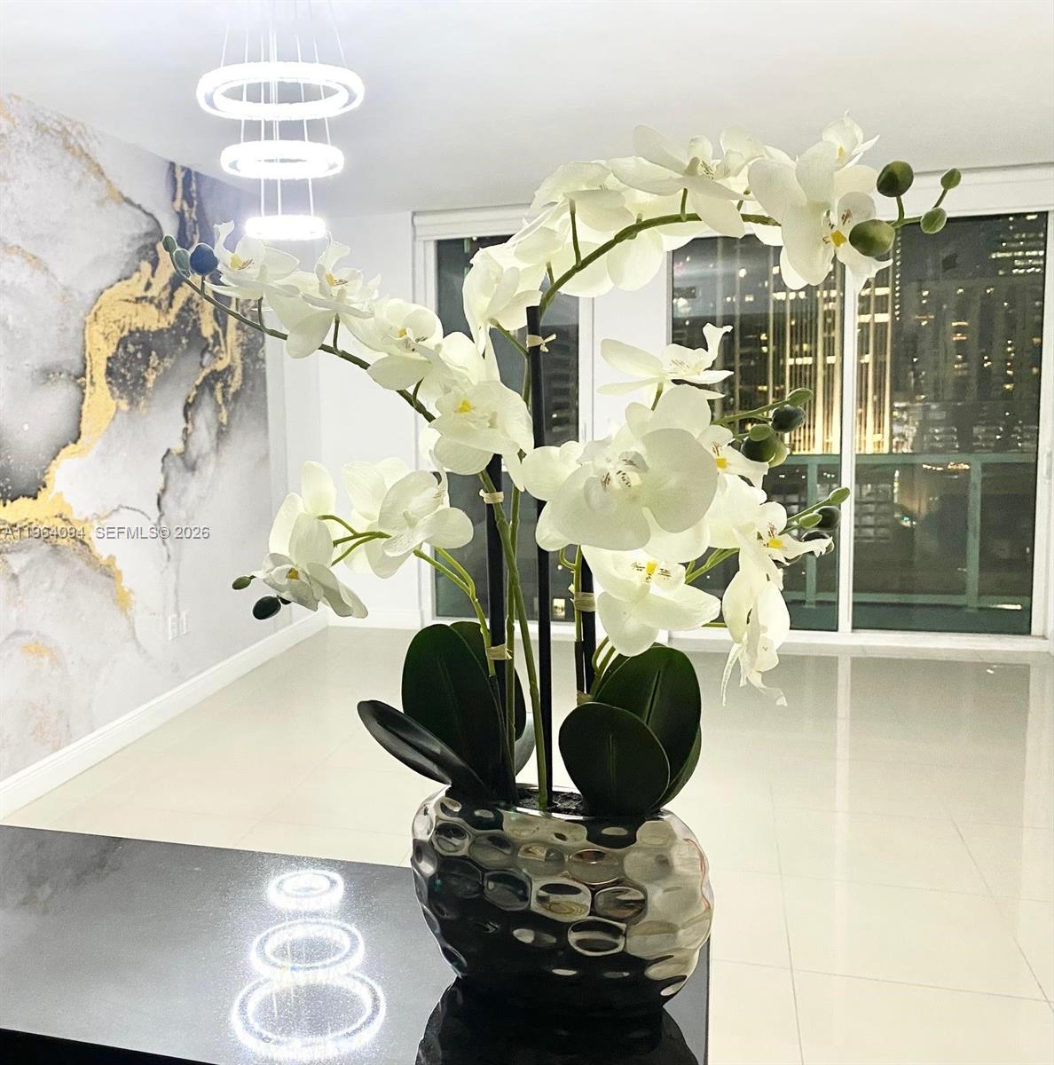244 Biscayne Blvd #1605, Miami FL 33132