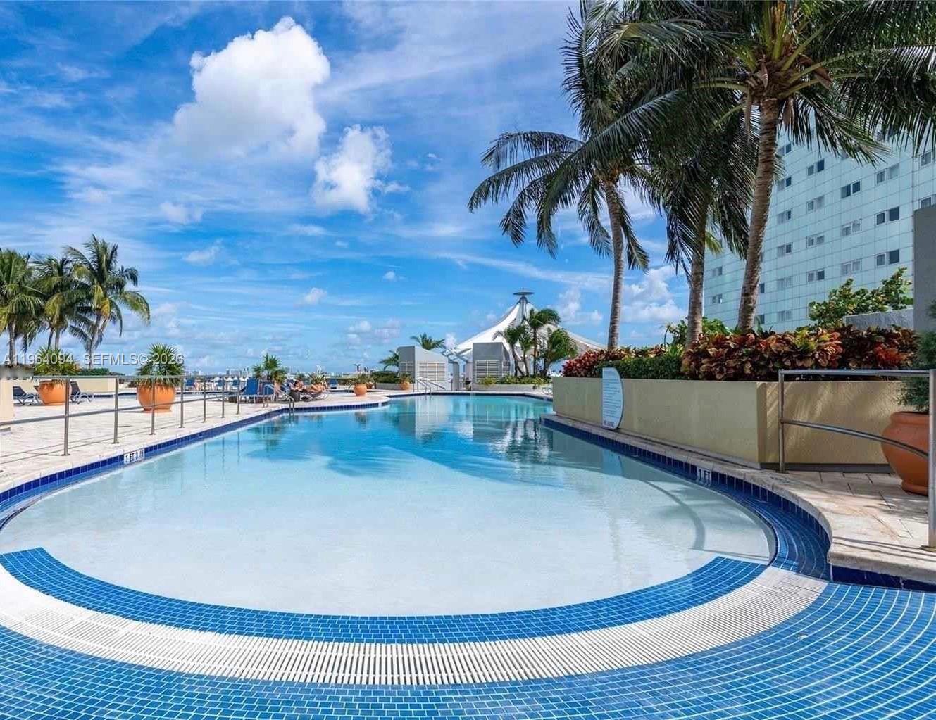 244 Biscayne Blvd #1605, Miami FL 33132