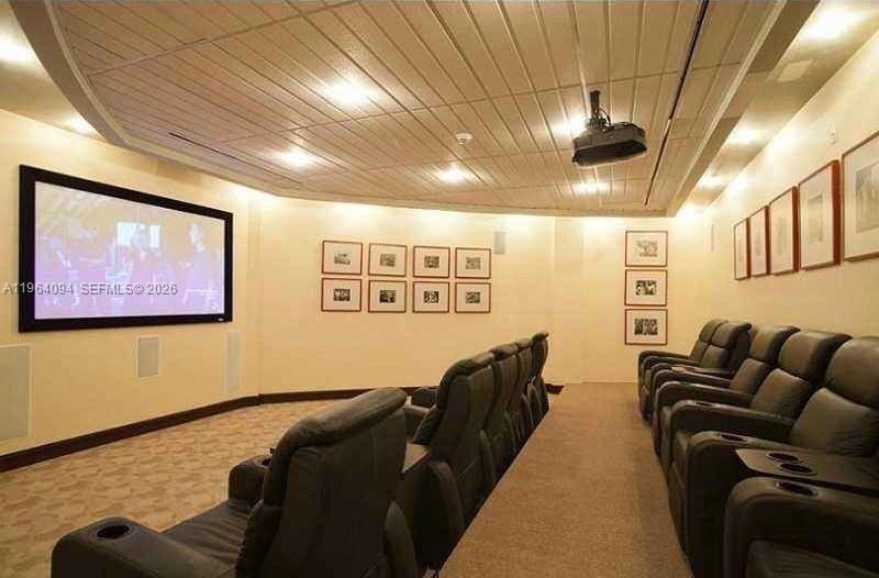 244 Biscayne Blvd #1605, Miami FL 33132