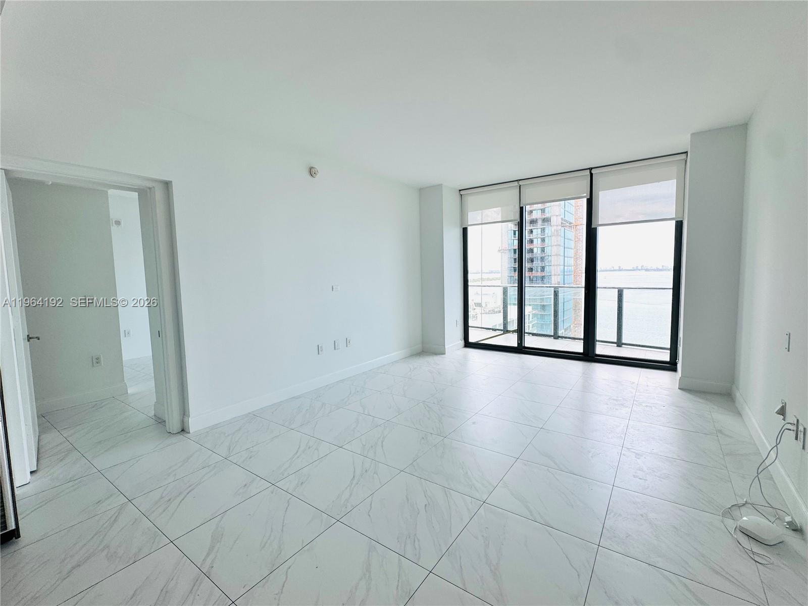 460 NE 28th St #1602, Miami FL 33137
