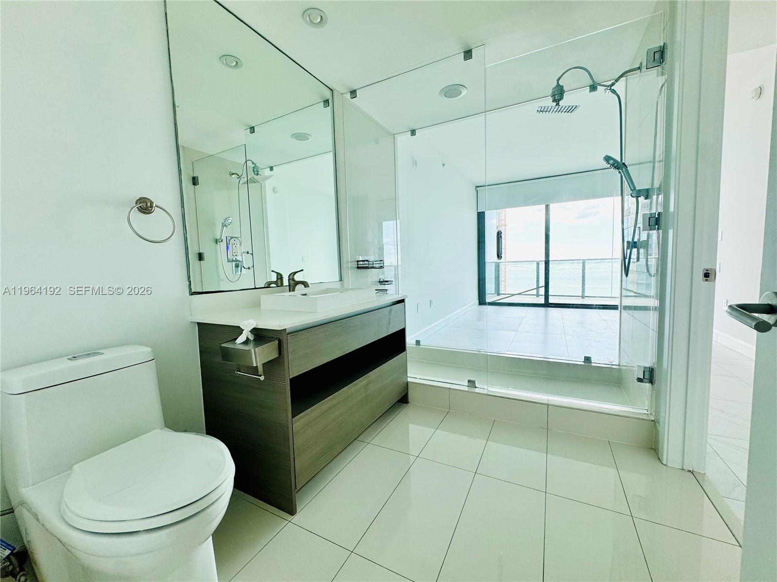 460 NE 28th St #1602, Miami FL 33137