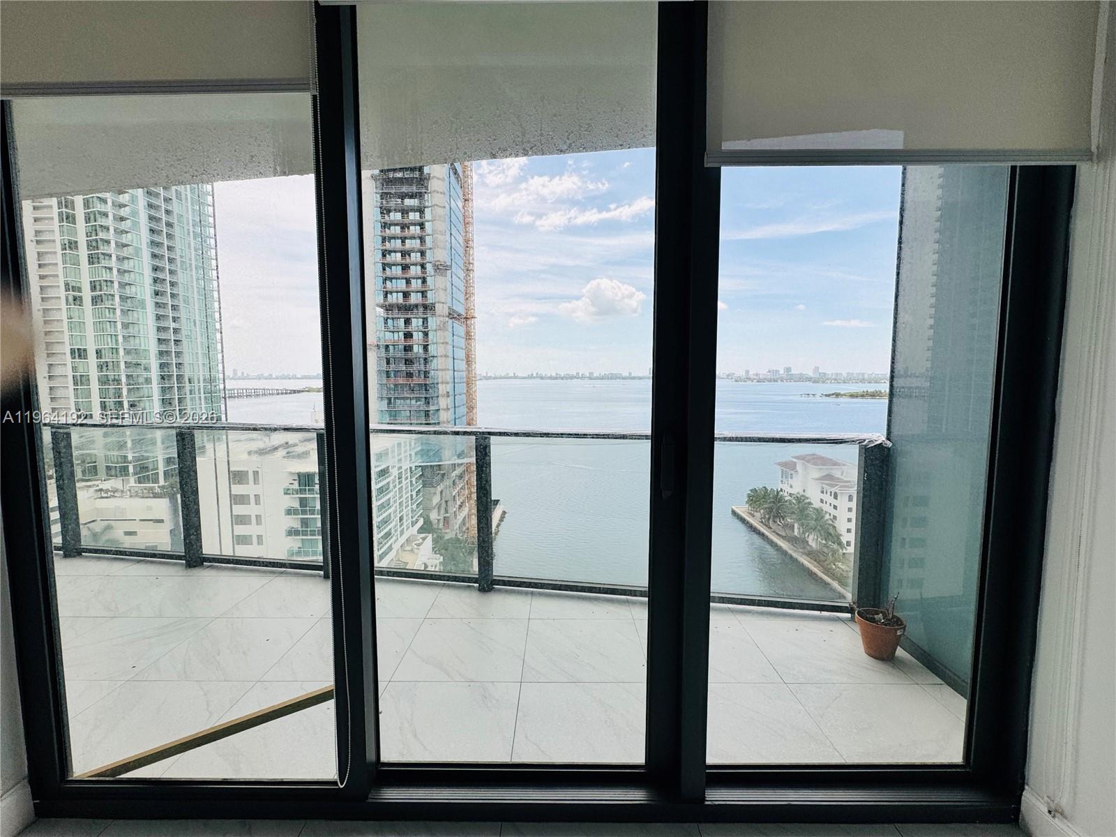 460 NE 28th St #1602, Miami FL 33137