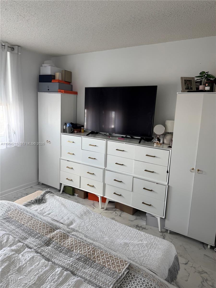 90 Alton Rd #1407, Miami Beach FL 33139