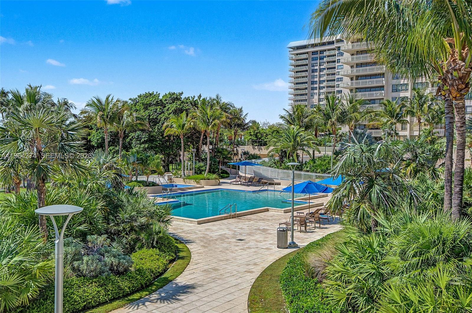 3 Grove Isle Dr #C208, Miami FL 33133
