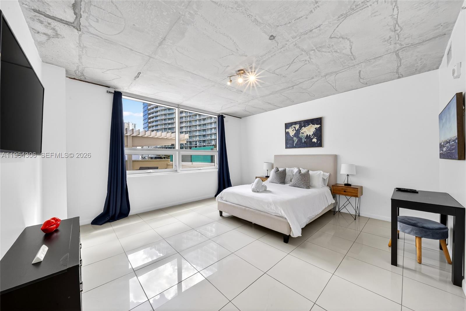 3250 NE 1st Ave #502, Miami FL 33137