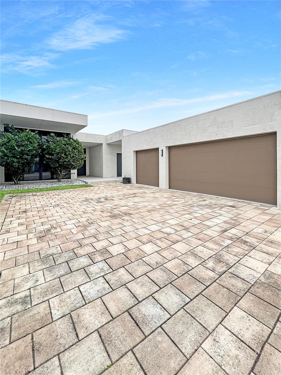 16640 Sunset Way, Weston FL 33326