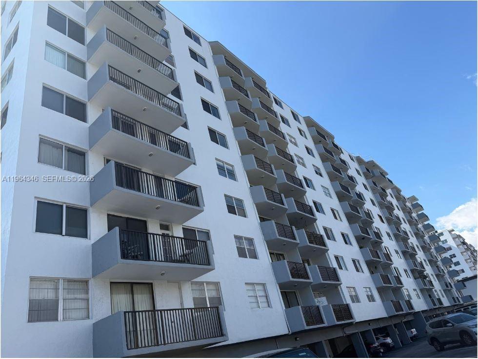 3703 NE 166th St #301, North Miami Beach FL 33160