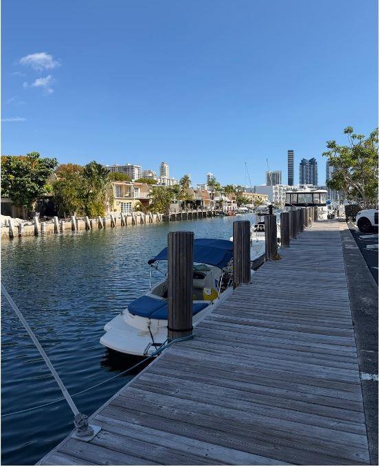3703 NE 166th St #301, North Miami Beach FL 33160