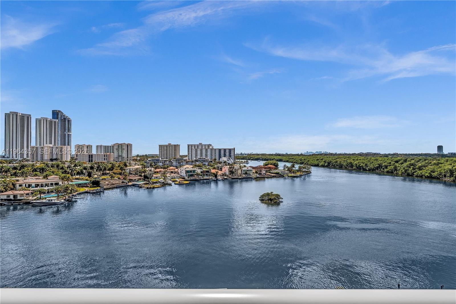 400 Sunny Isles Blvd #907, Sunny Isles Beach FL 33160
