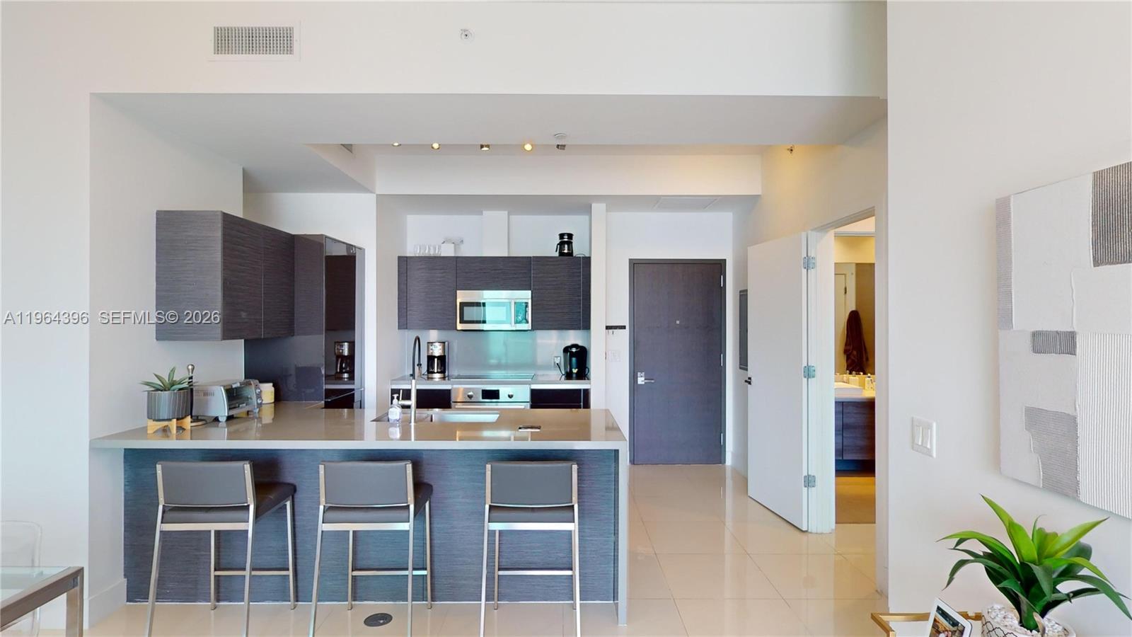 1080 N Brickell Ave #2804, Miami FL 33131