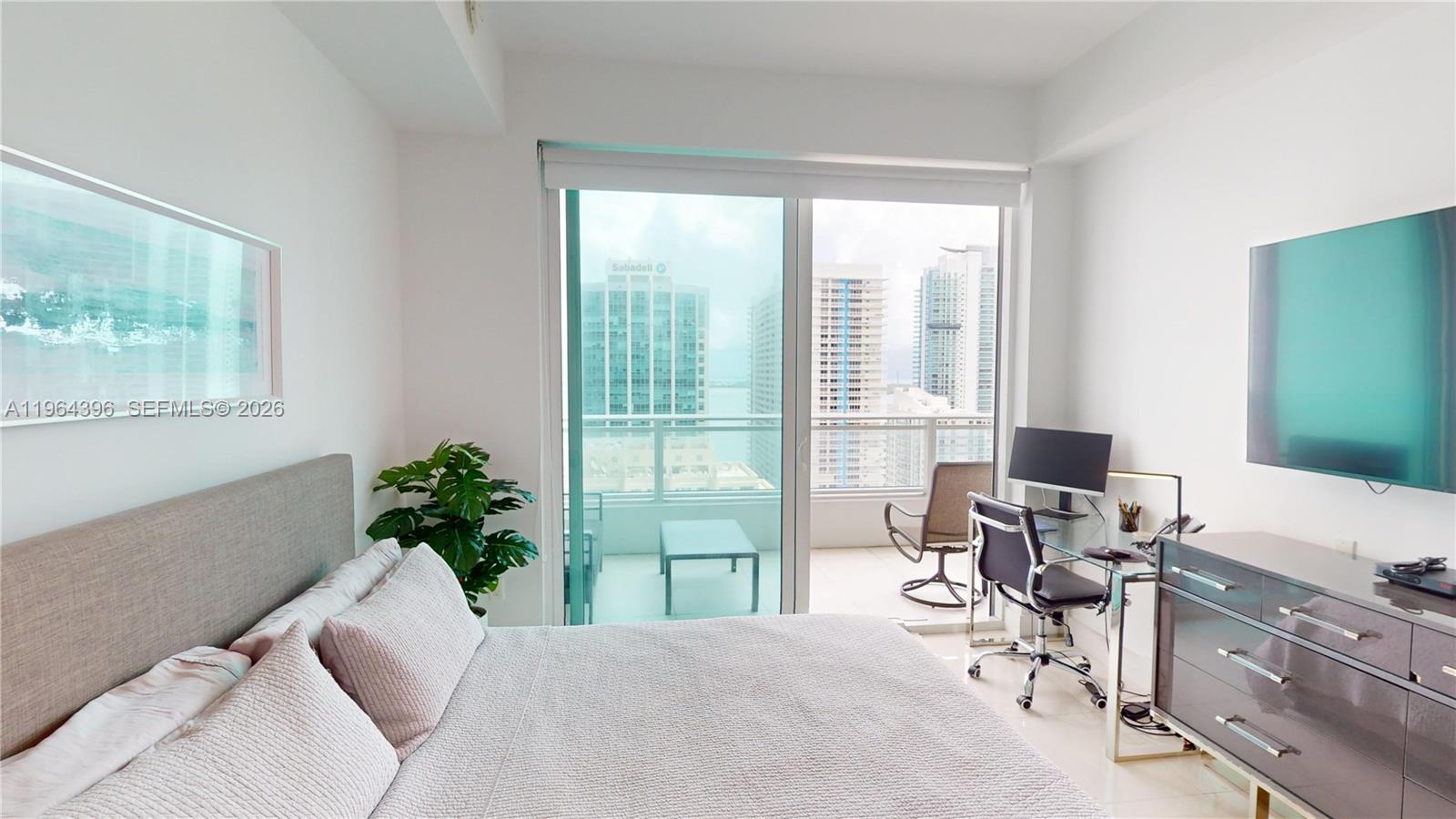 1080 N Brickell Ave #2804, Miami FL 33131