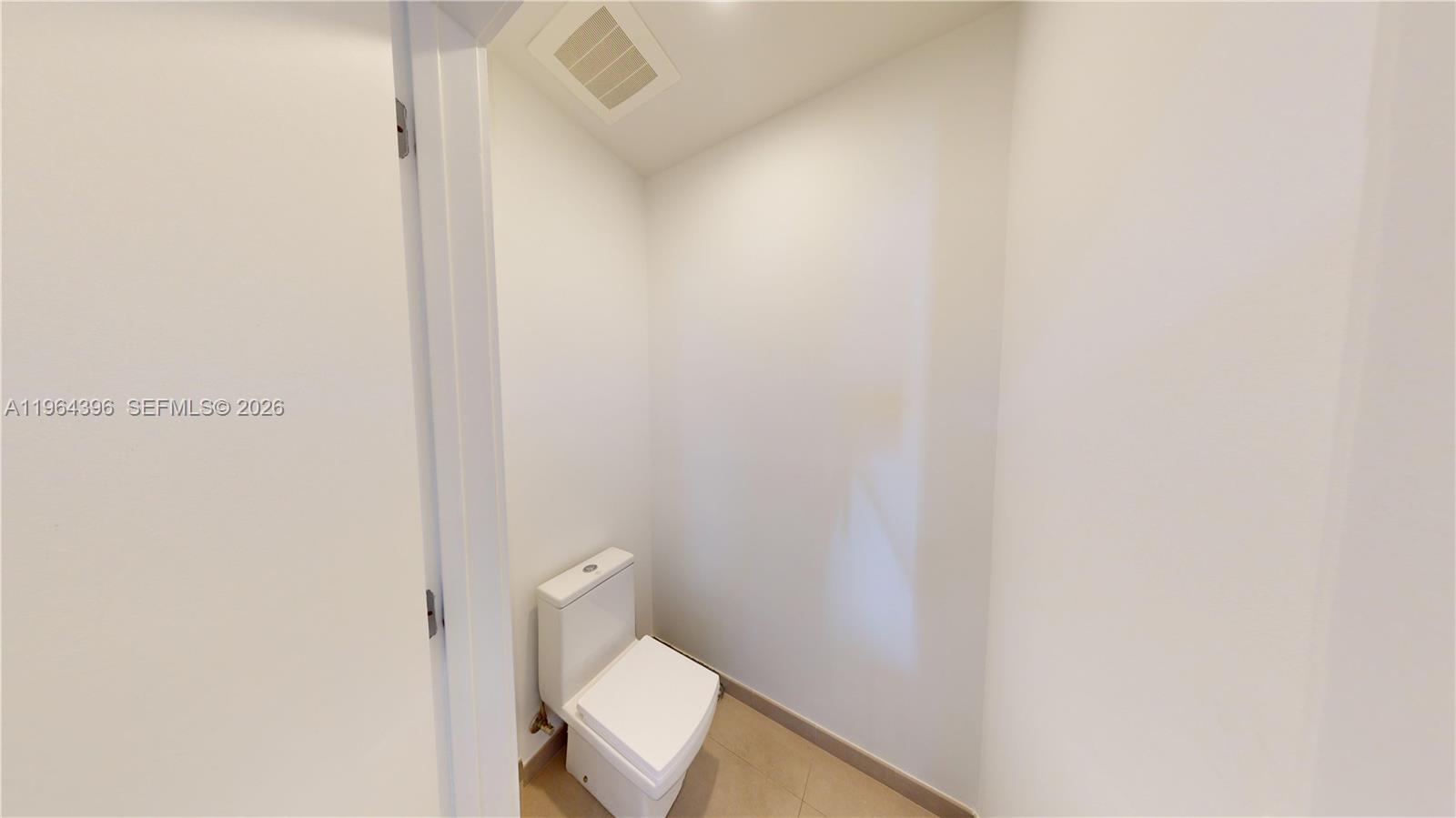 1080 N Brickell Ave #2804, Miami FL 33131