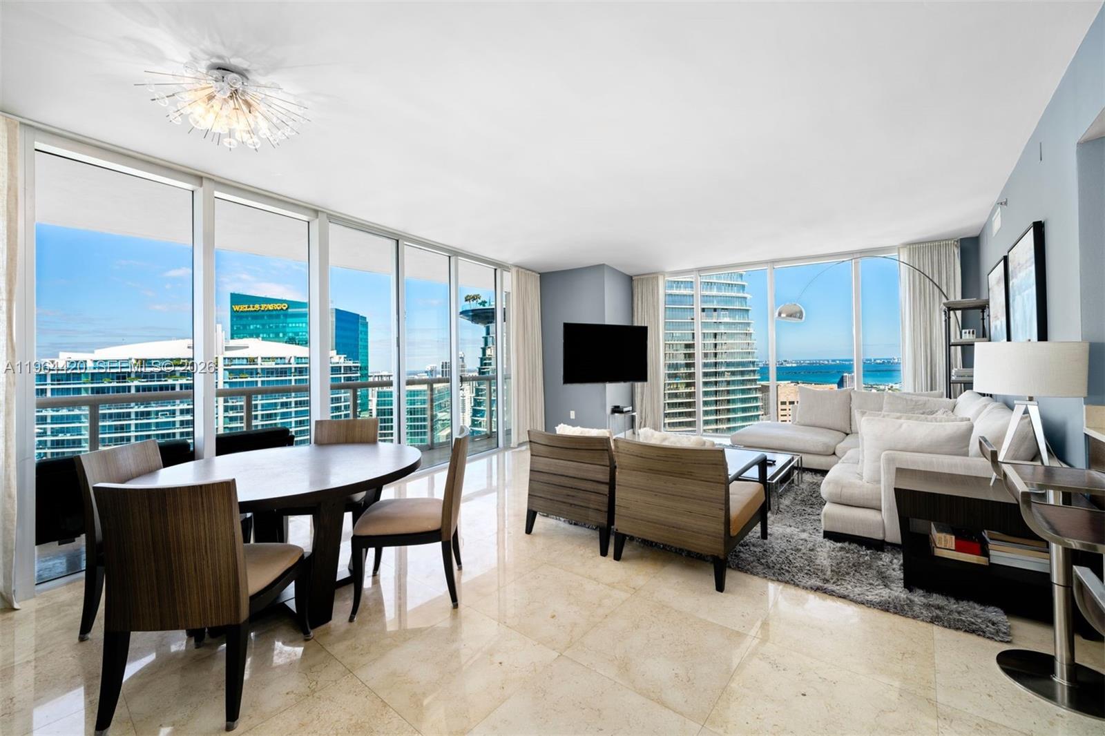 465 Brickell Ave #5302, Miami FL 33131