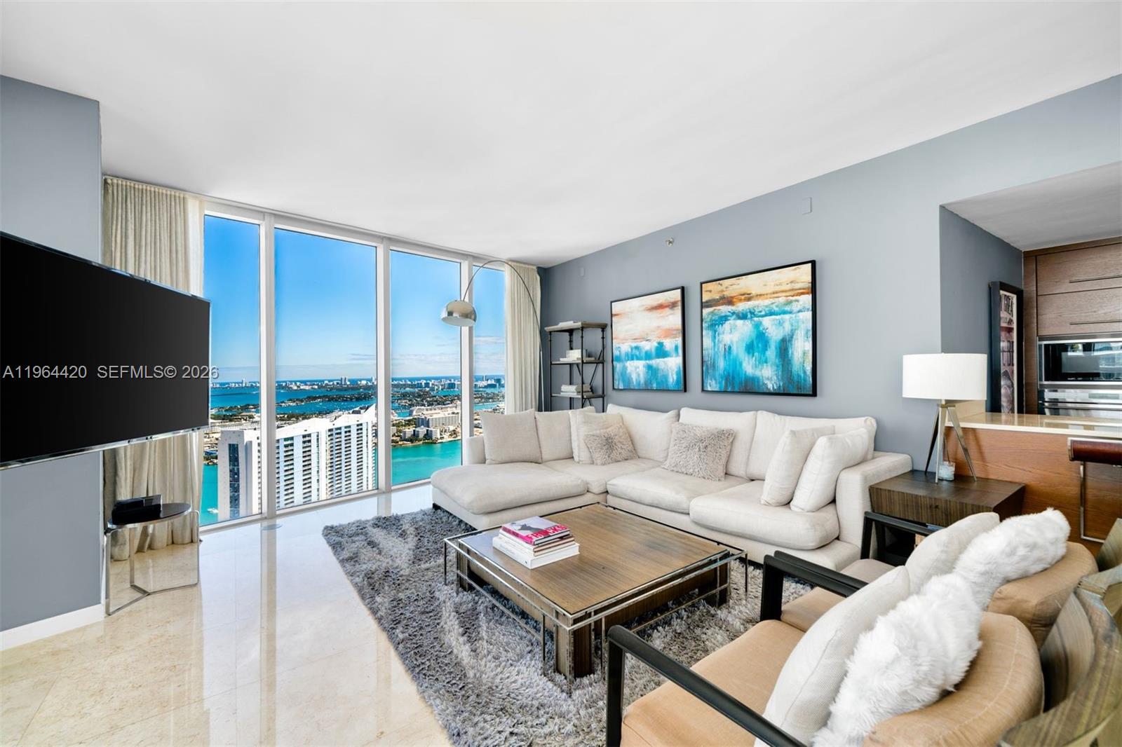 465 Brickell Ave #5302, Miami FL 33131