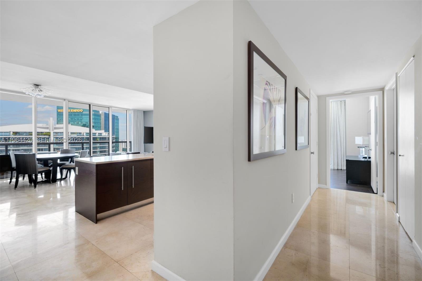 465 Brickell Ave #5302, Miami FL 33131
