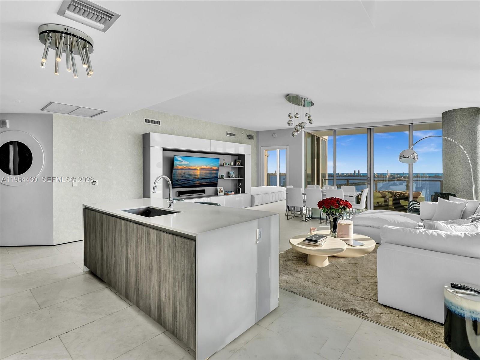 2900 NE 7th Ave #3307, Miami FL 33137