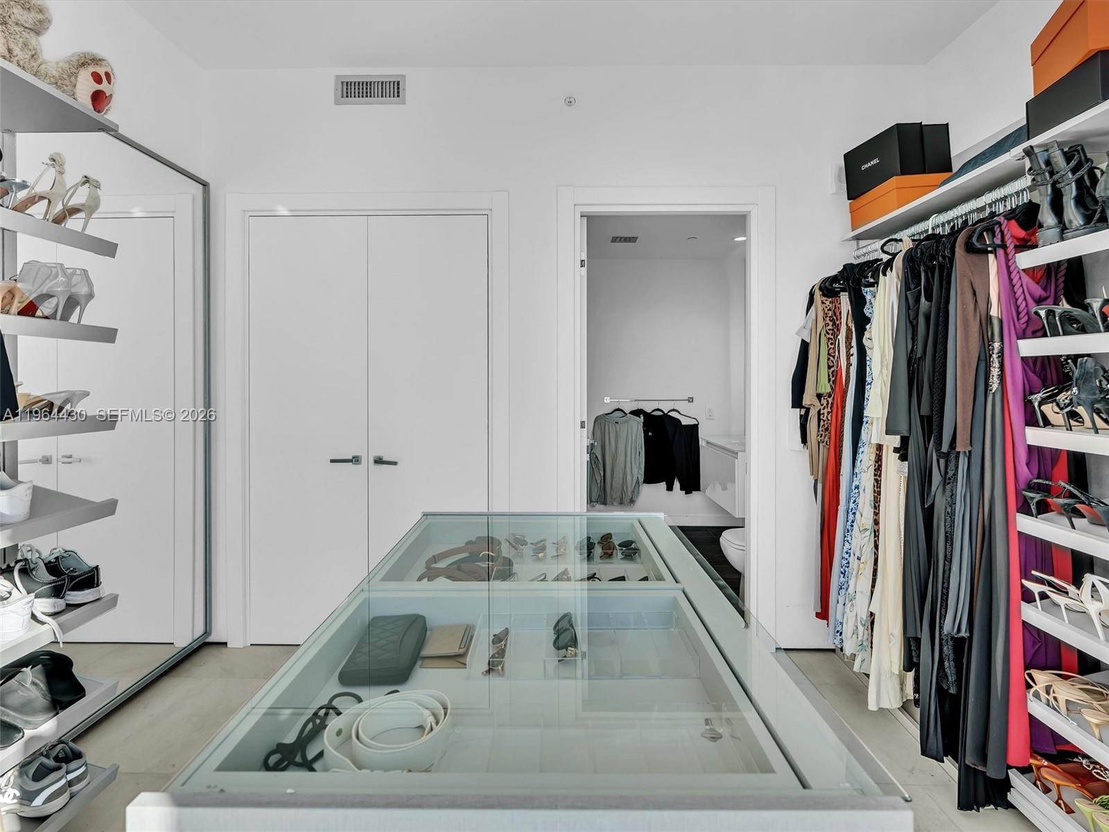 2900 NE 7th Ave #3307, Miami FL 33137