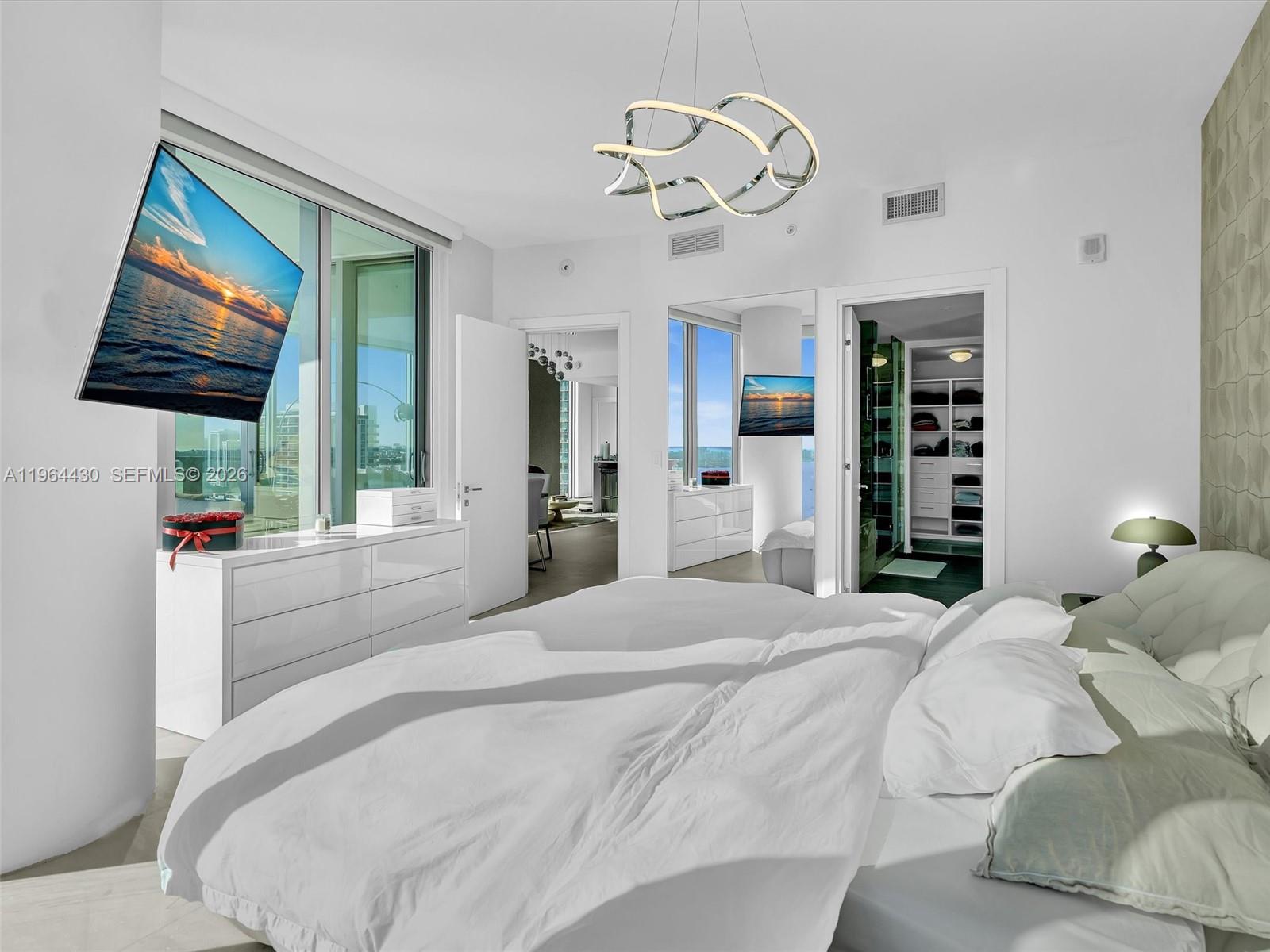 2900 NE 7th Ave #3307, Miami FL 33137