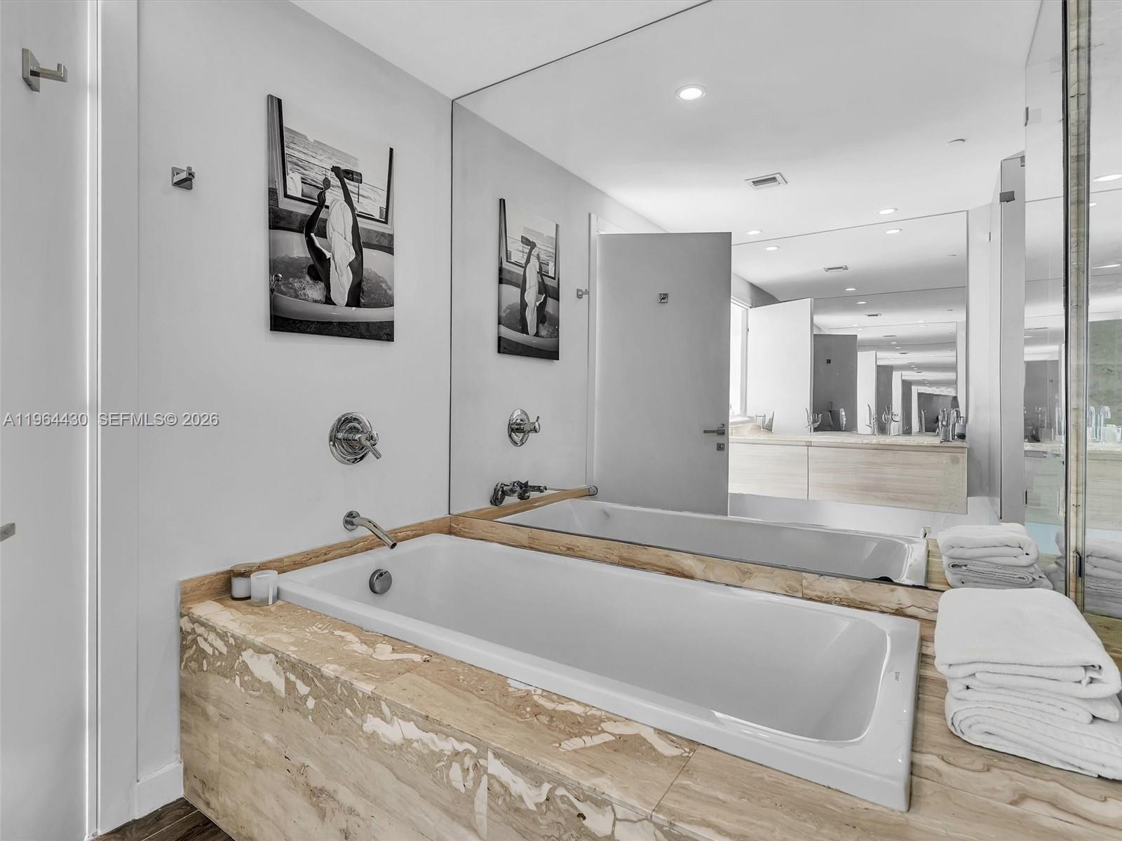 2900 NE 7th Ave #3307, Miami FL 33137