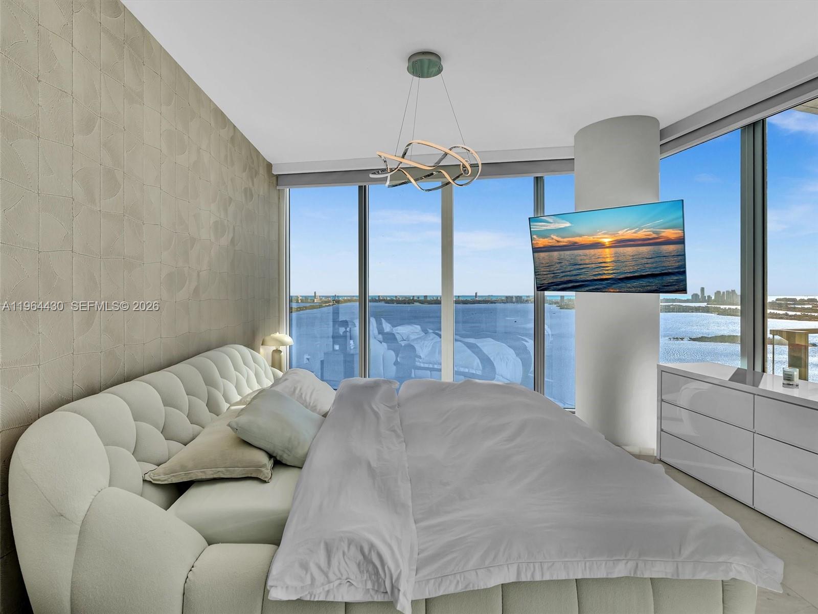 2900 NE 7th Ave #3307, Miami FL 33137